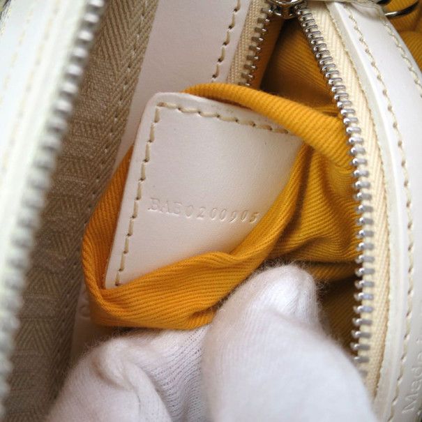 How to Spot a Fake Goyard Bag - Inside The Closet