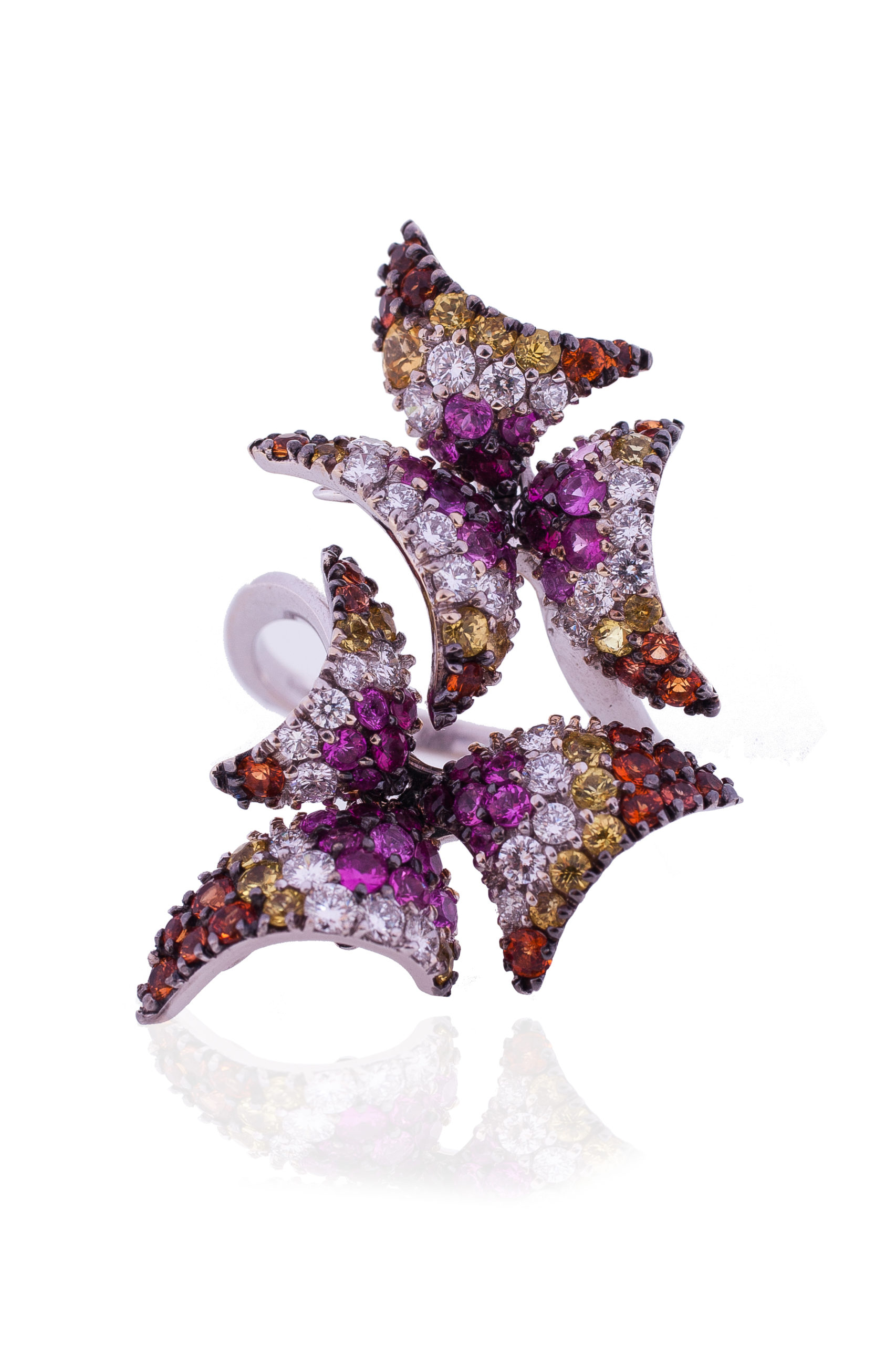 Stefan Hafner, find out about the magic behind his creations