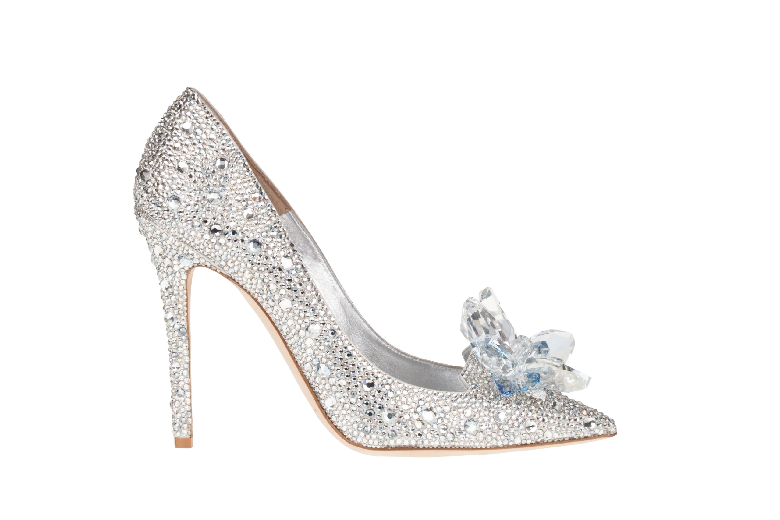 Jimmy Choo, Creative Director Sandra Choi: “I think every girl desires a Cinderella moment in their lives. This story ignites a love affair and fascination with shoes that never dies. The power they have to transform is instilled from a young age and the fantasy remains alive forever. I wanted to create a shoe that felt magical, with alluring sparkle and a feminine, timeless silhouette evoking those childhood emotions.”