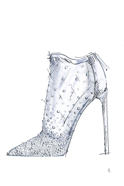 Stuart Weitzman: “Cinderella in 2015 has a timeless appeal. The diamond and translucent bootie enhance the vision I have of her.”