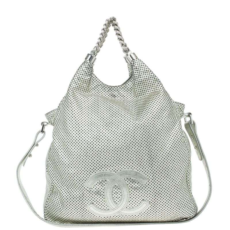 Chanel Bag Dhs4,885