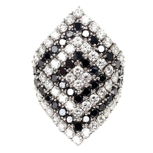 Damiani Black and White Diamond Rhombus Shape Ring Size 55 USD 32,000