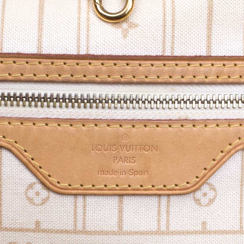 inside of a real louis vuitton bag