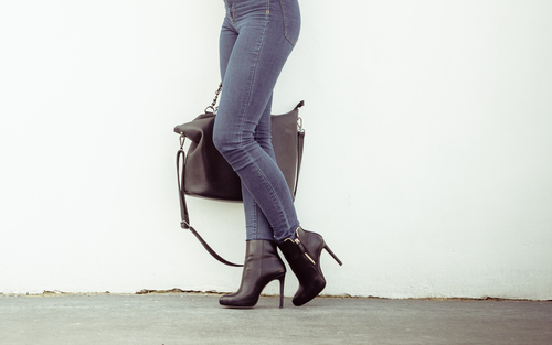 10 Stylish Ways Women Can Wear Boots