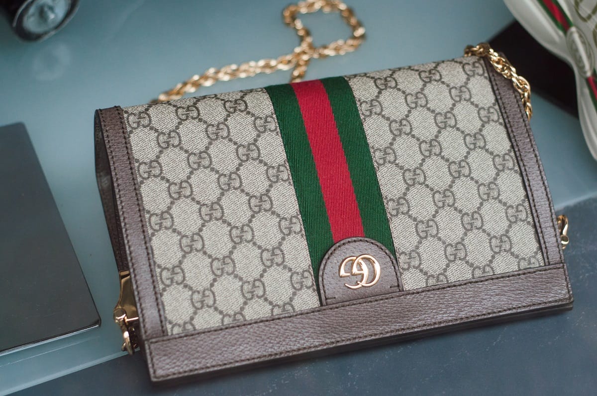 Gucci bag real vs fake. How to spot original Gucci Ophidia hand bag 