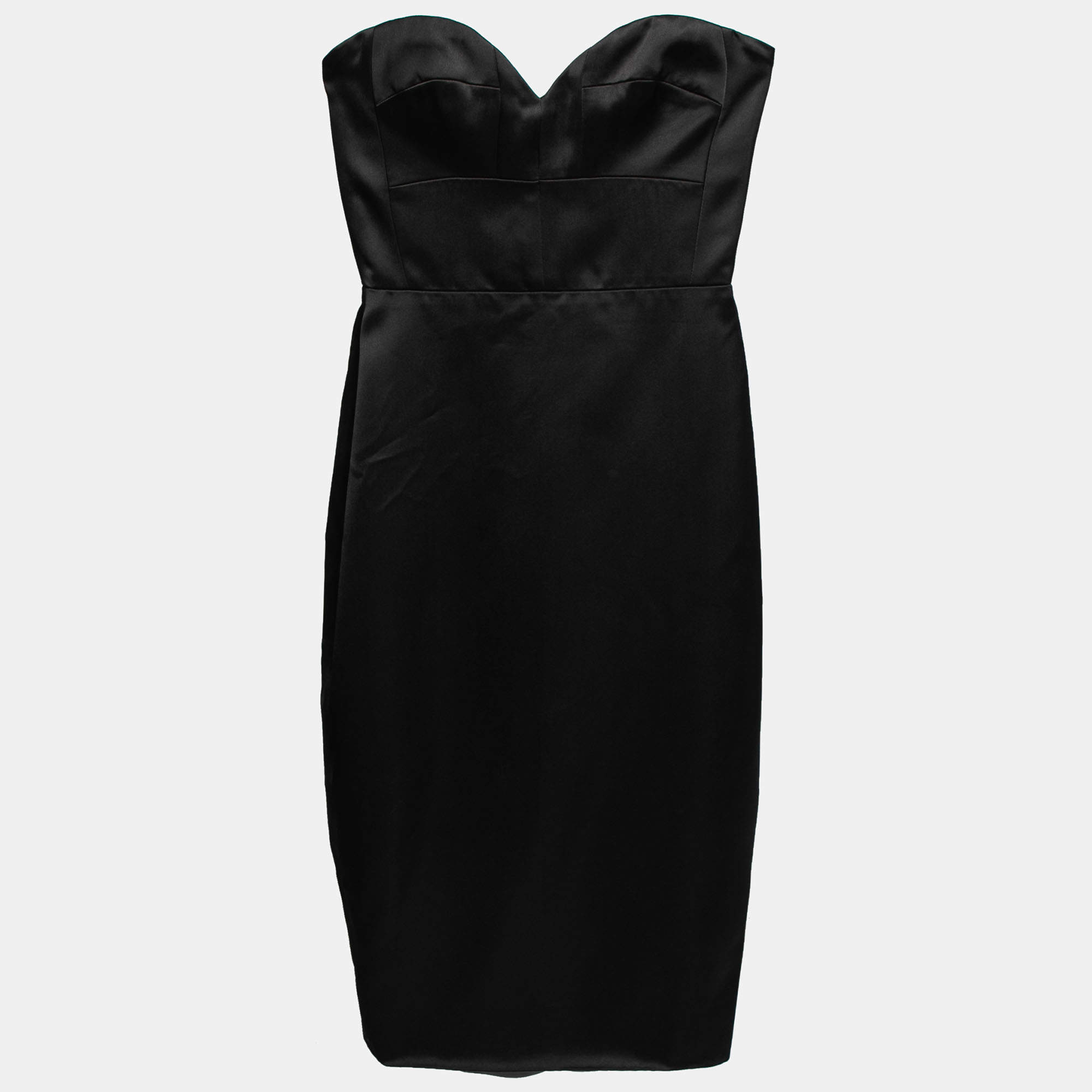 vestido negro de diseñador