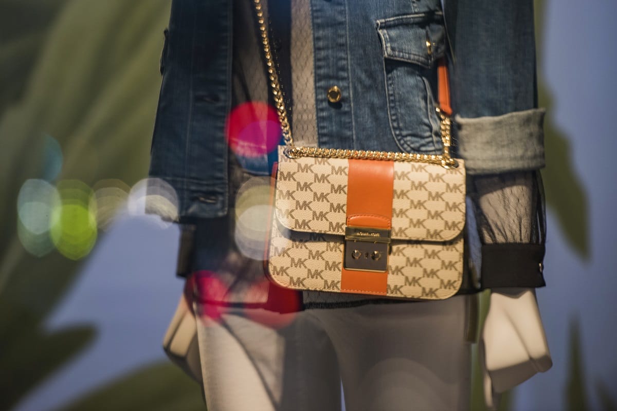 How To Spot a Fake Louis Vuitton Belt - Brands Blogger