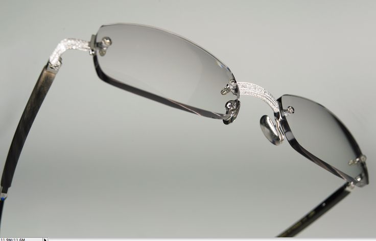Gold & Wood: 253 Diamond Glasses. Image Courtesy: pinterest.com